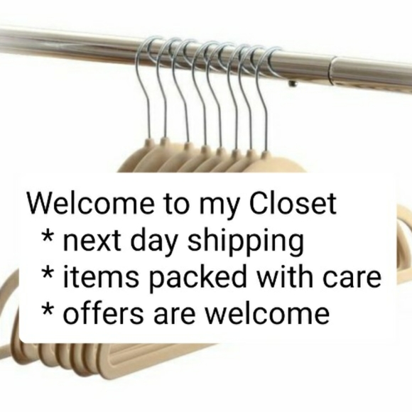 Vila Milano Ruffle Bell Sleeve Sweater Size Large - Picture 7 of 7